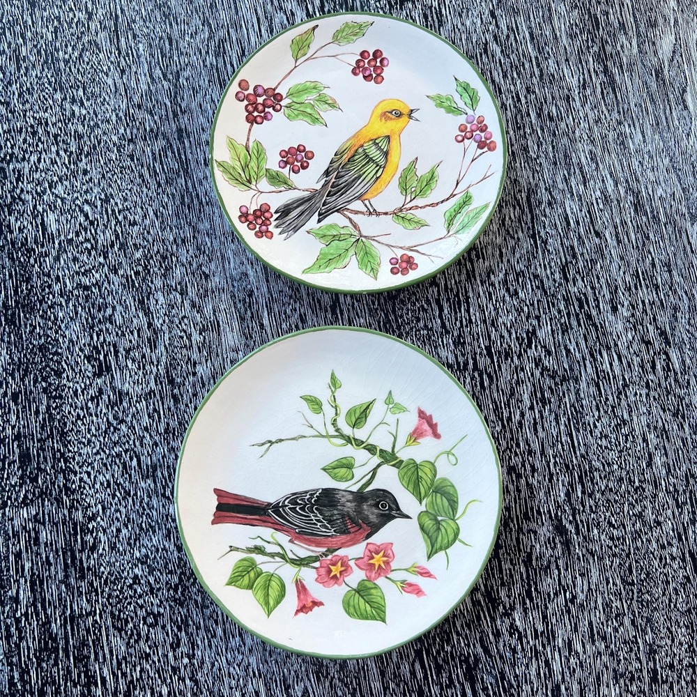 Pair of hand painted bird decorative‎ plates